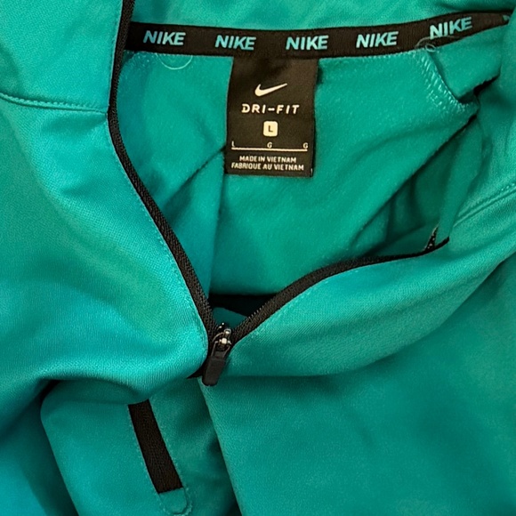 Nike NWOT Men's Dri-Fit Quarter Zip (L) - Picture 2 of 14